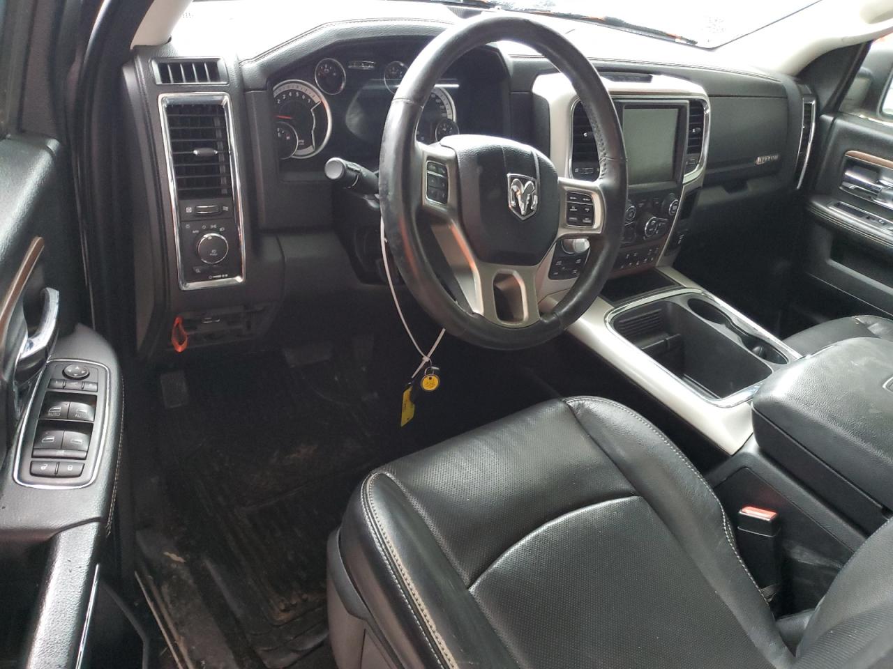 2017 RAM 1500 - Image 8