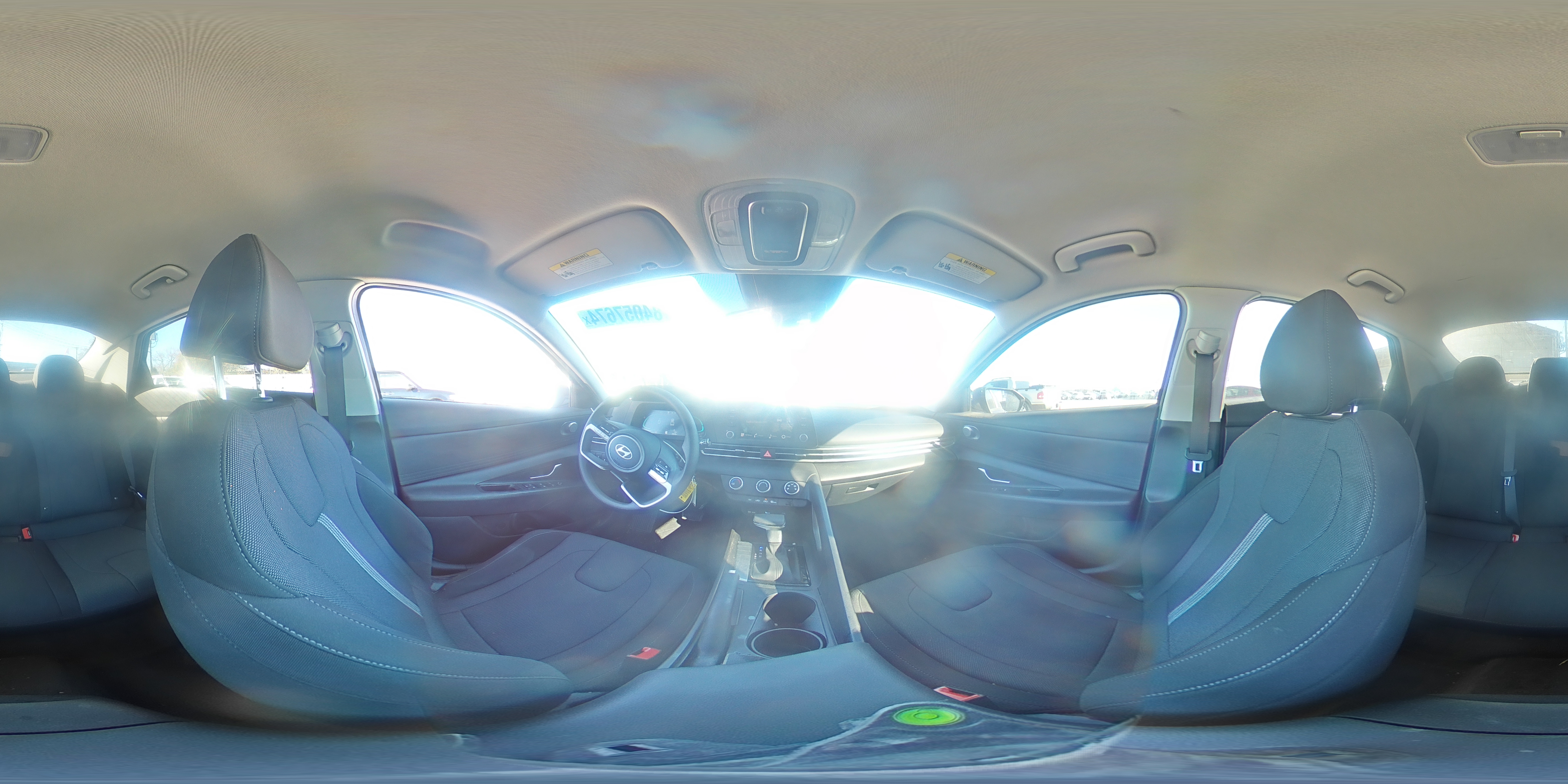 2024 Hyundai Elantra - Image 13