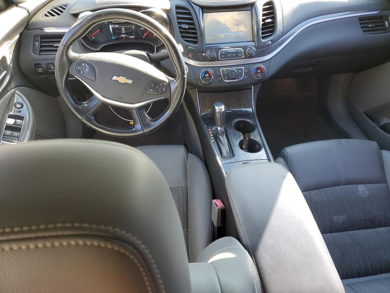 2018 Chevrolet Impala - Image 8