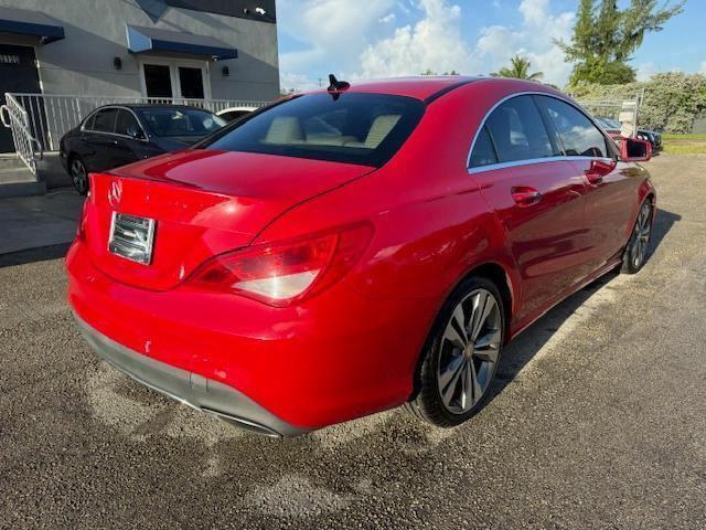  MERCEDES-BENZ CLA-CLASS 2018 Czerwony