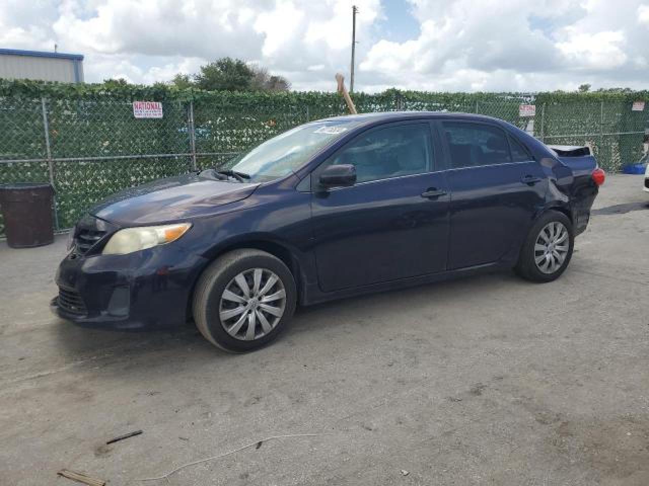 2013 TOYOTA COROLLA