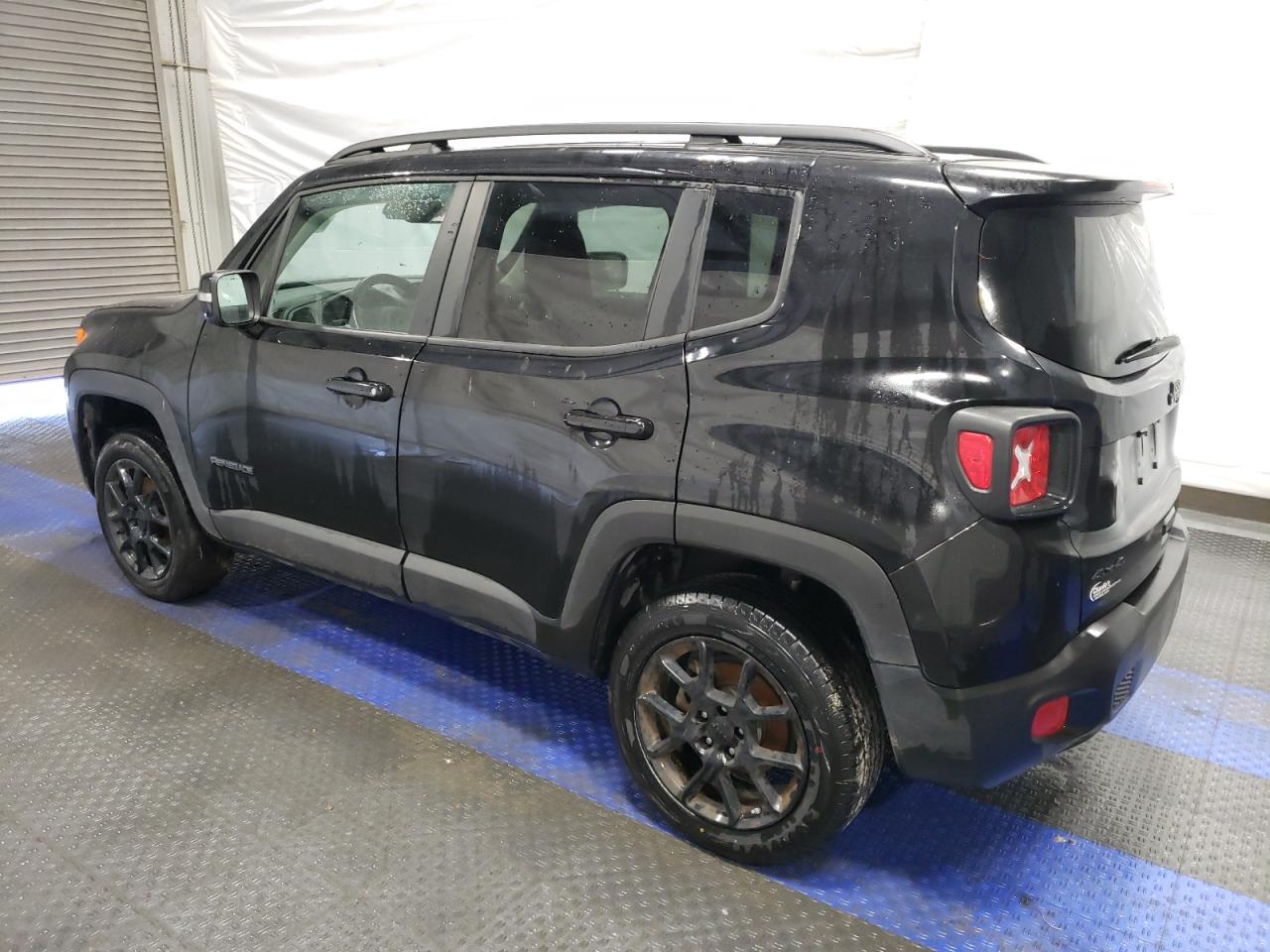 VIN ZACNJBB15LPL33648 2020 JEEP RENEGADE no.2