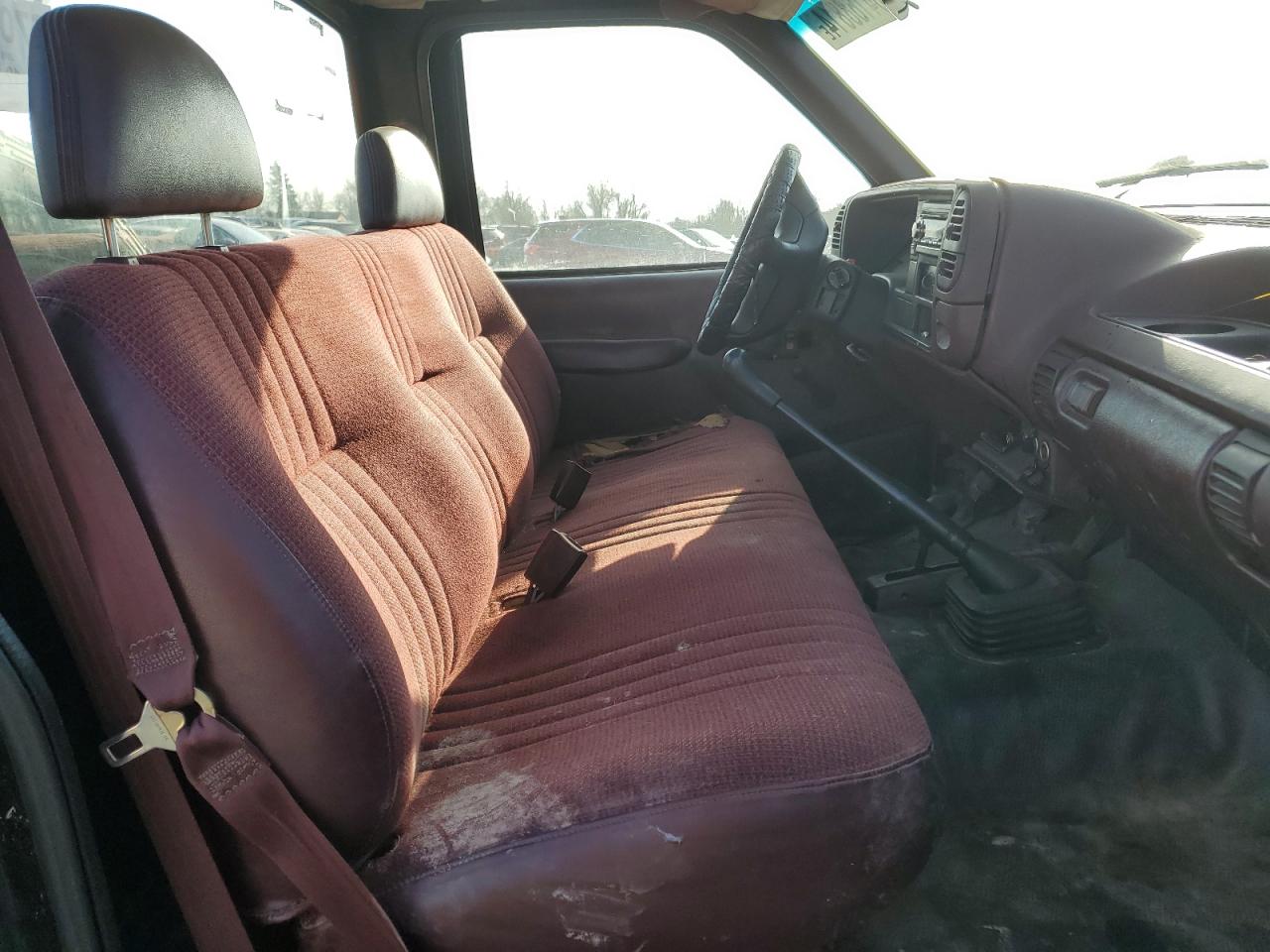 1995 Chevrolet Gmt-400 K1500 VIN: 1GCEK14Z6SZ216335 Lot: 49132155