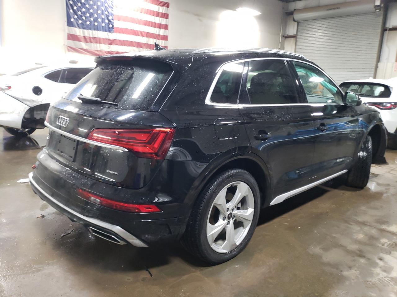 2023 Audi Q5 - Image 3