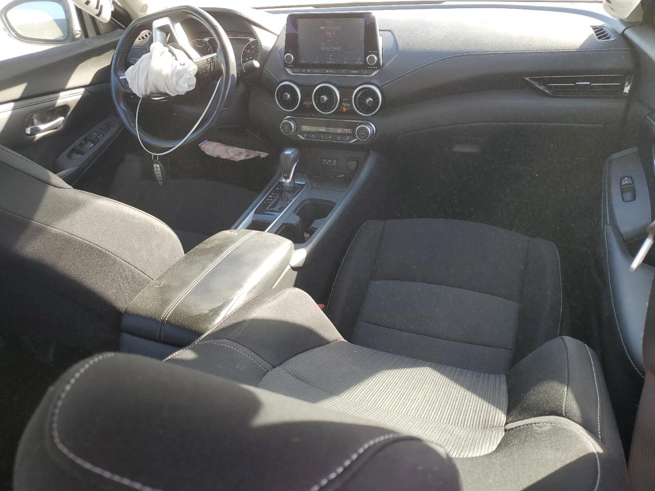 2020 Nissan Sentra - Image 8