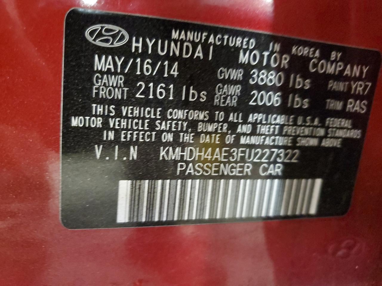 2015 Hyundai Elantra - Image 14