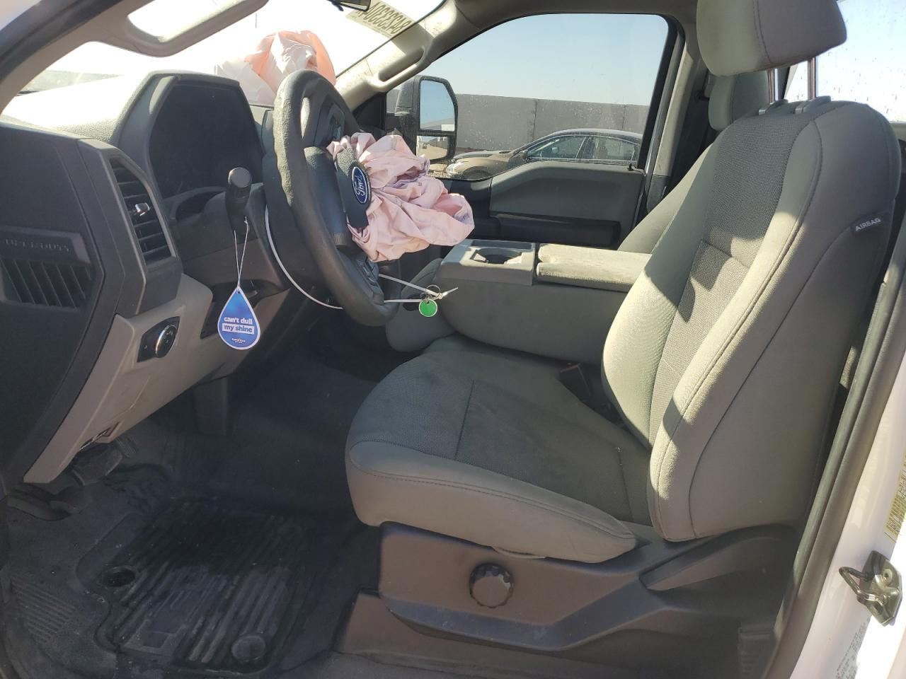 2020 Ford F250 Super Duty VIN: 1FDBF2A69LED13251 Lot: 84233304