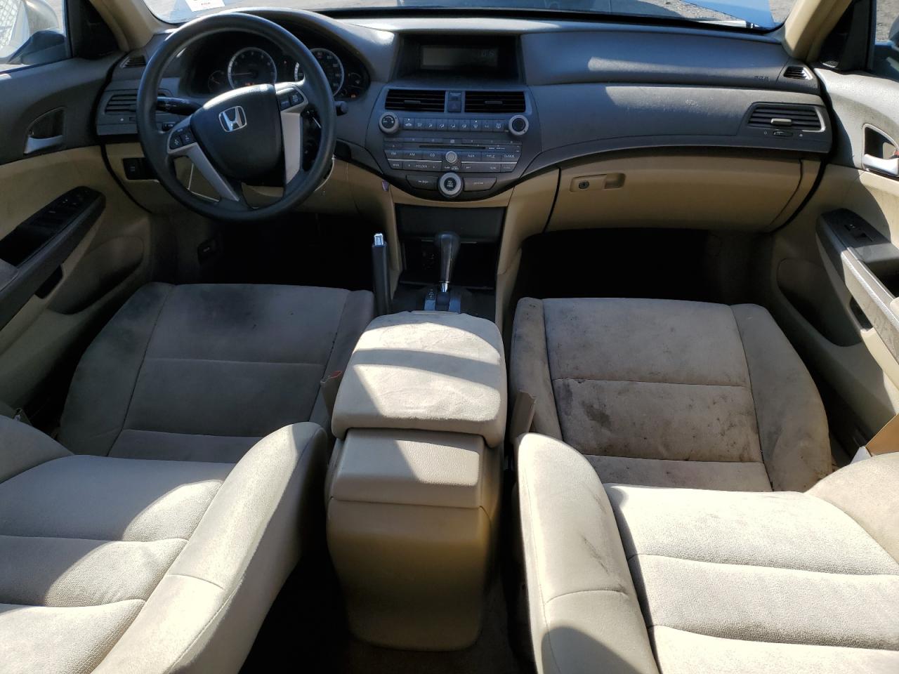2009 Honda Accord - Image 8