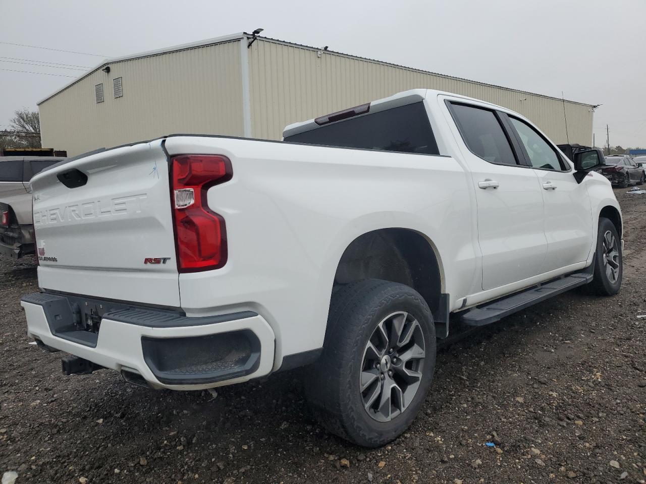 2019 Chevrolet Silverado - Image 3