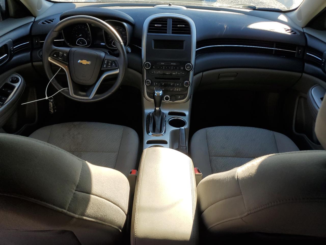 2014 Chevrolet Malibu - Image 8