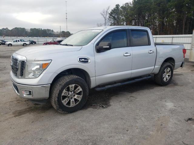  NISSAN TITAN 2017 Silver