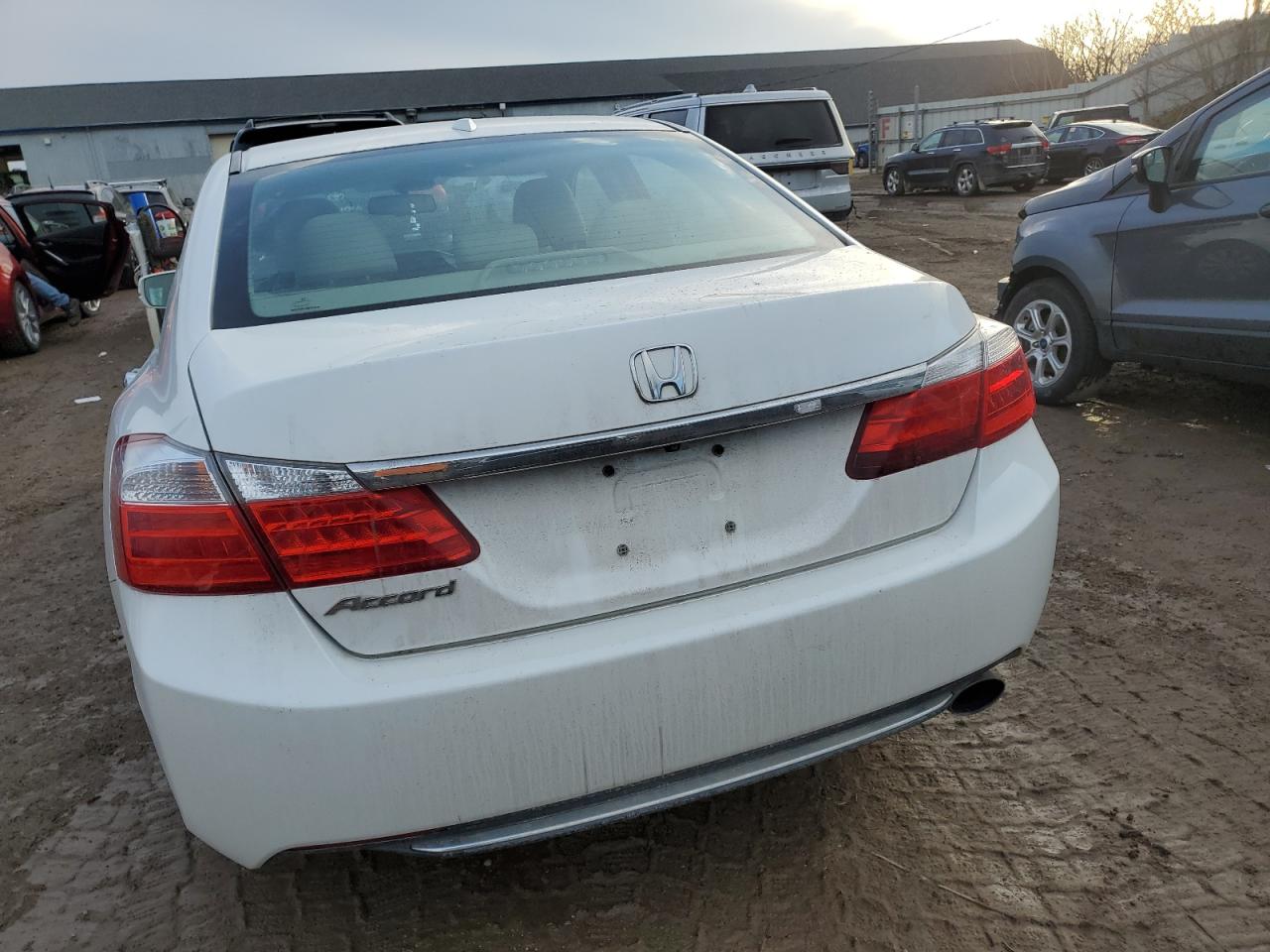 2015 Honda Accord - Image 6