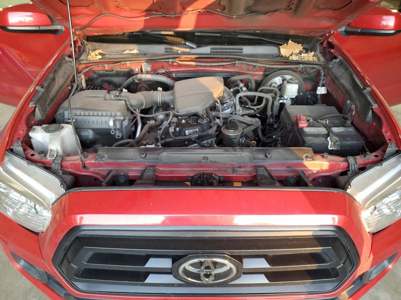 2020 Toyota Tacoma - Image 11