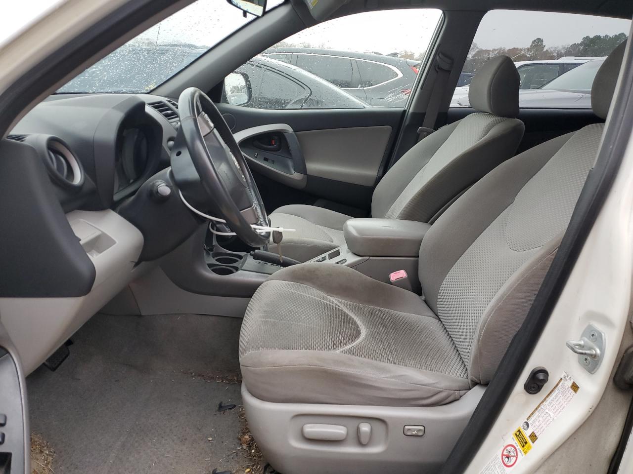 2008 Toyota RAV 4 - Image 7