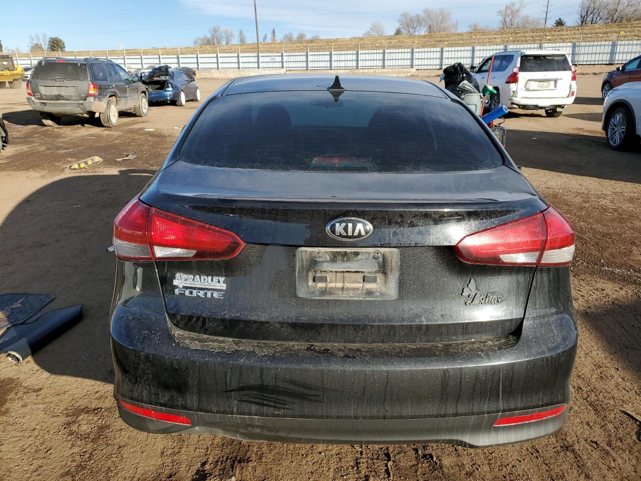 VIN 3KPFK4A7XJE169149 2018 KIA FORTE no.6