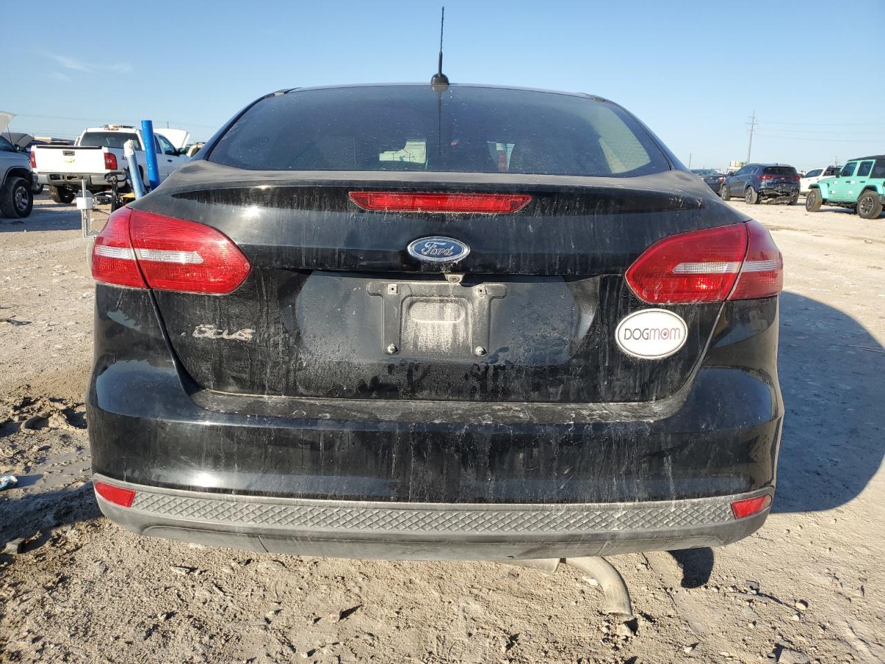 VIN 1FADP3E24HL289991 2017 FORD FOCUS no.6