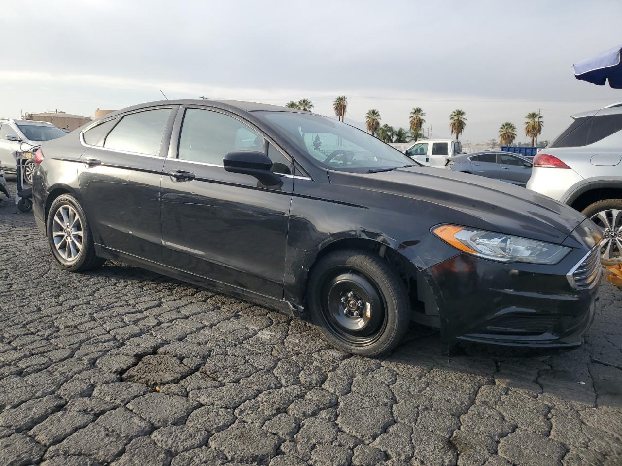 VIN 3FA6P0H76HR149487 2017 FORD FUSION no.4