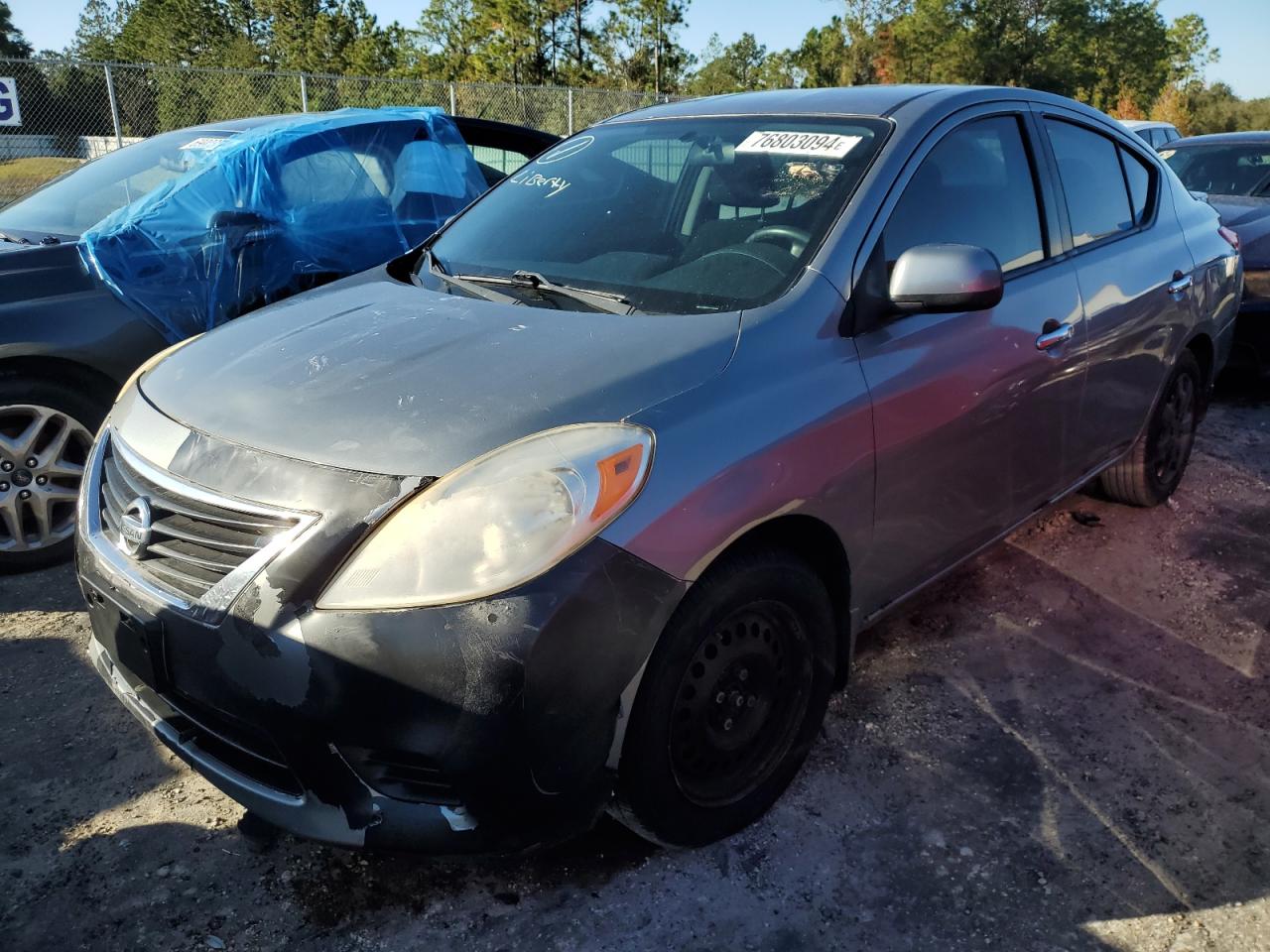 2013 Nissan Versa - Image 1