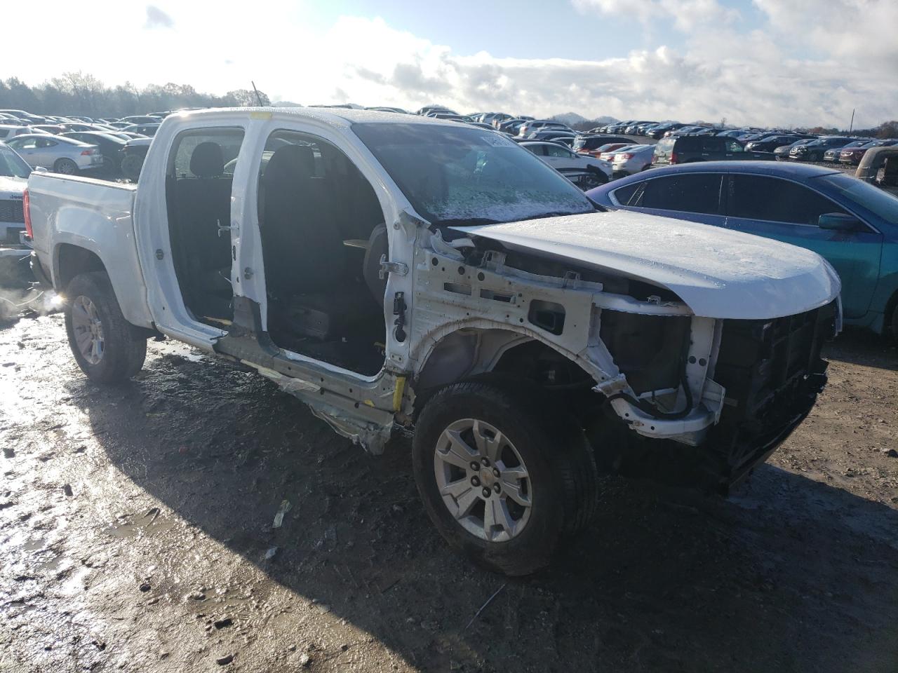 2022 Chevrolet Colorado - Image 4
