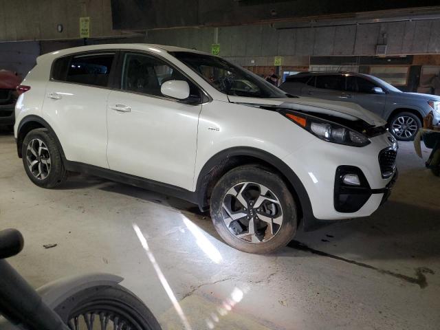  KIA SPORTAGE 2022 Белый