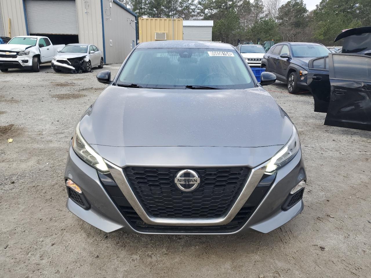 2020 Nissan Altima - Image 5