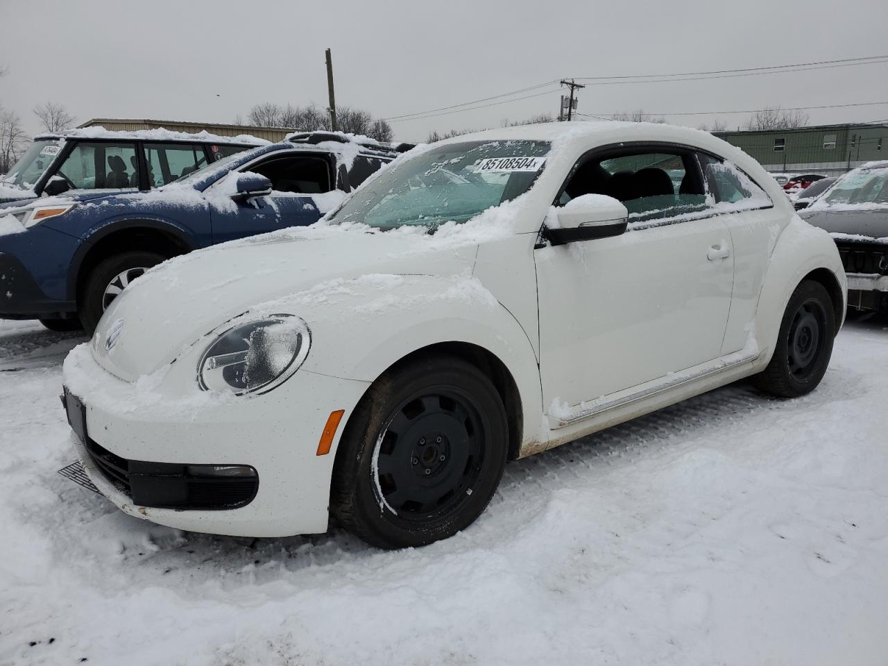 2013 VOLKSWAGEN BEETLE