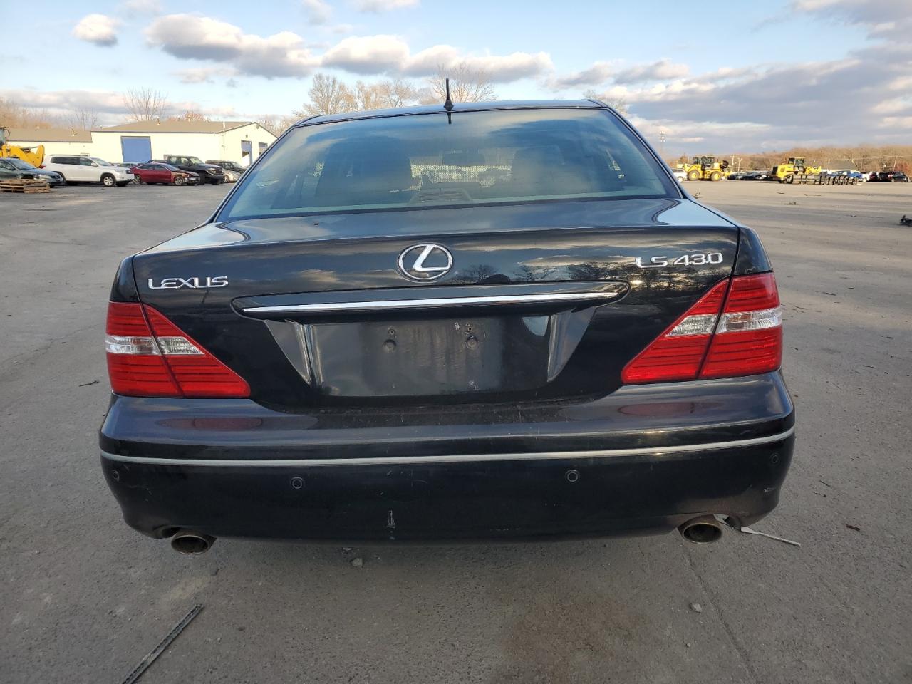 2004 Lexus Ls 430 VIN: JTHBN36F940142438 Lot: 83329464