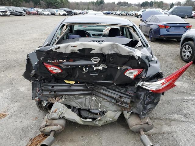  NISSAN ALTIMA 2017 Czarny