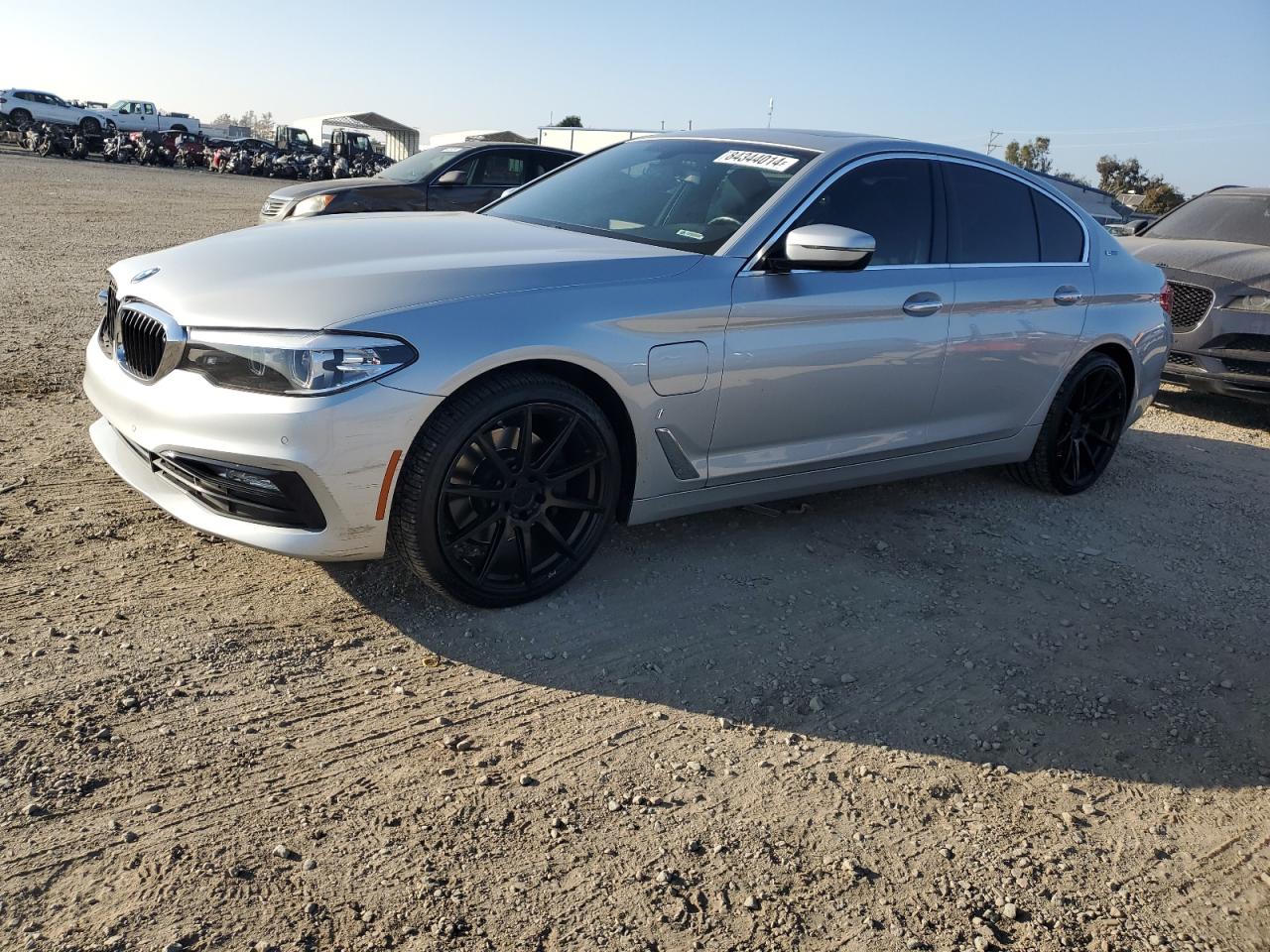 VIN WBAJA9C5XJB250698 2018 BMW 5 SERIES no.1