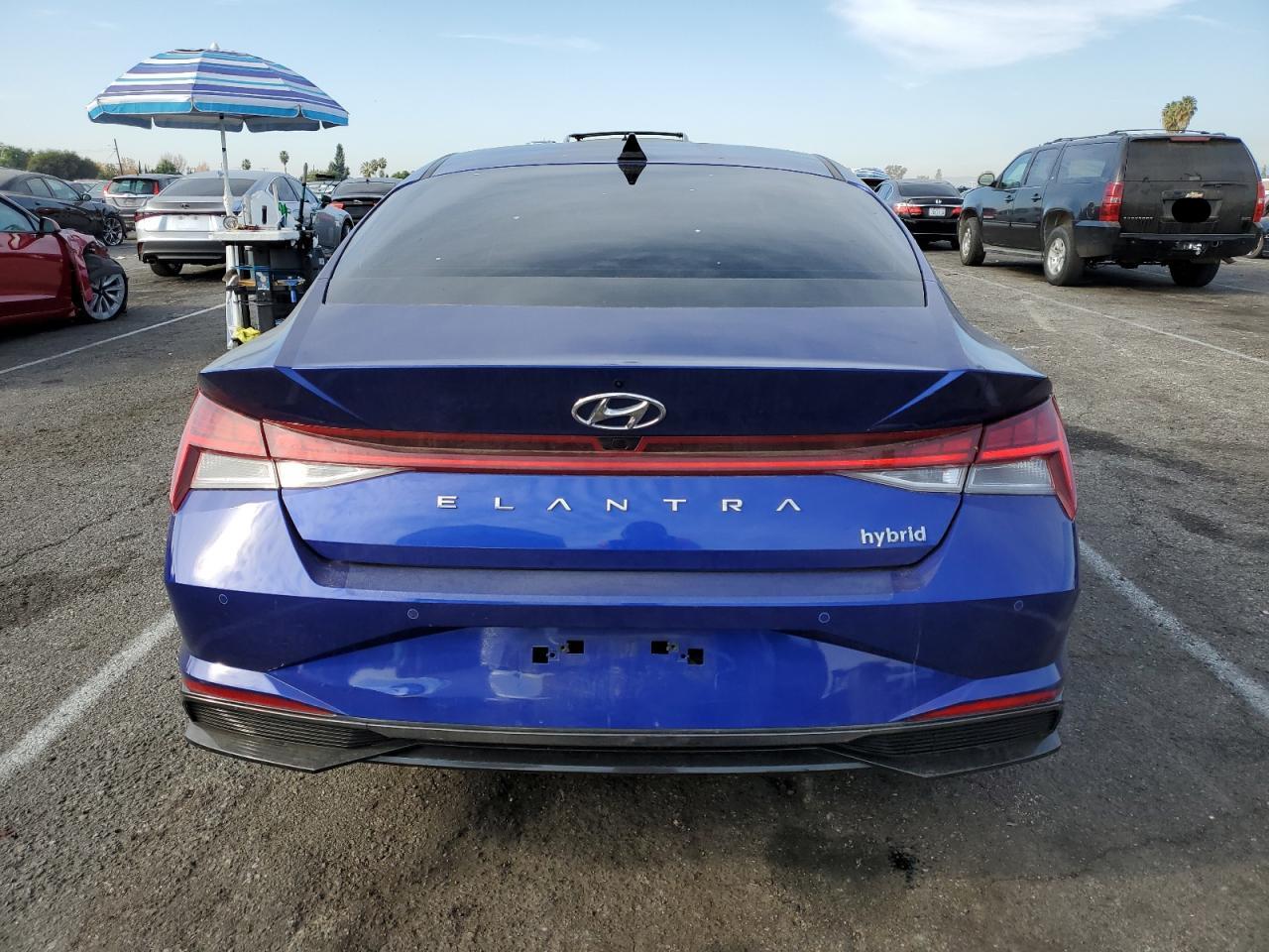 2023 Hyundai Elantra - Image 6
