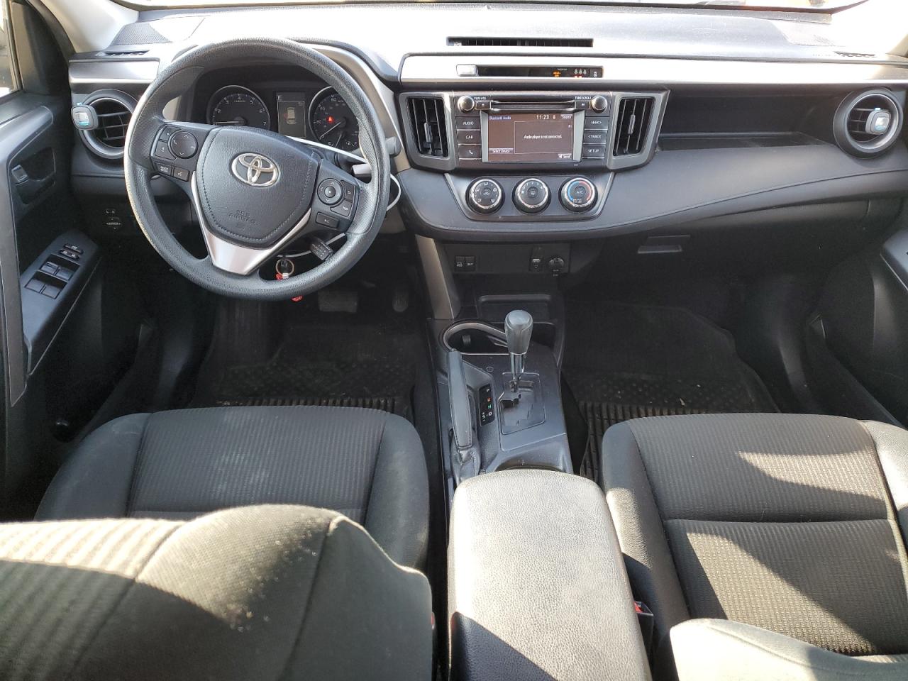 2017 Toyota Rav4 Le VIN: JTMZFREV3HJ131606 Lot: 85660094