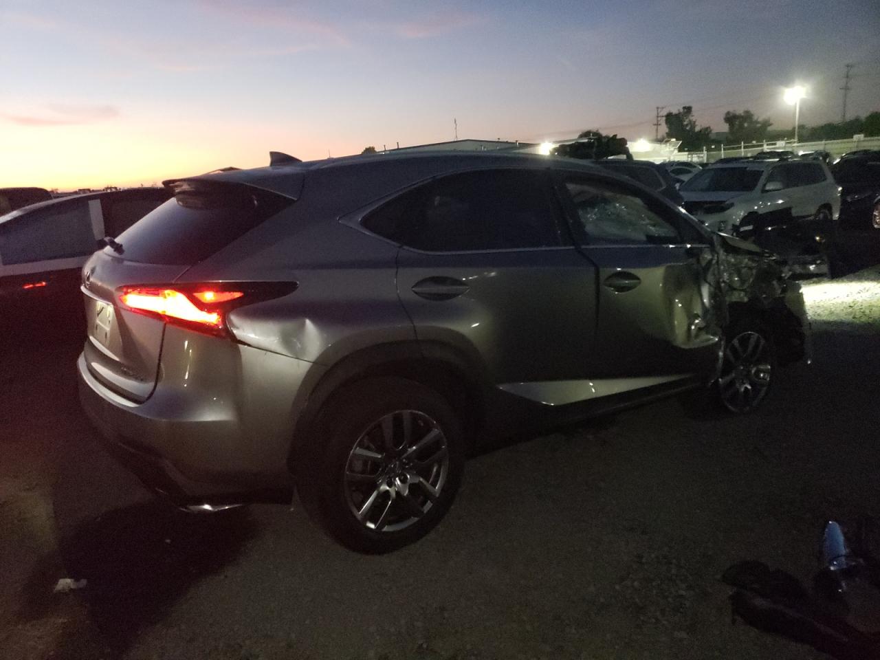 VIN JTJBARBZ1G2073265 2016 LEXUS NX no.3