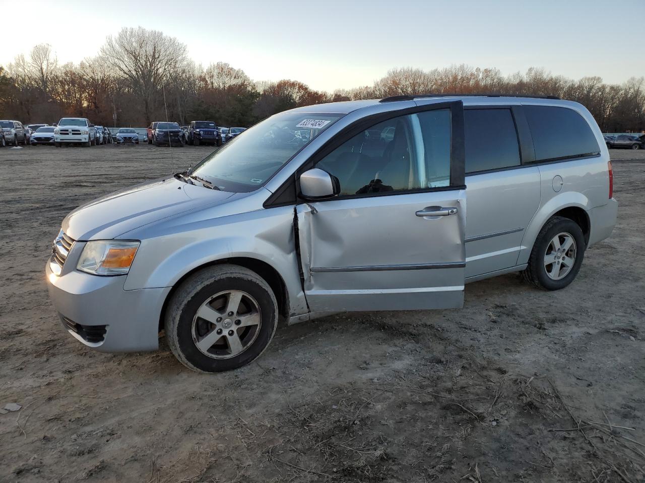 2010 Dodge Grand Caravan Sxt продається в Conway, AR - All Over