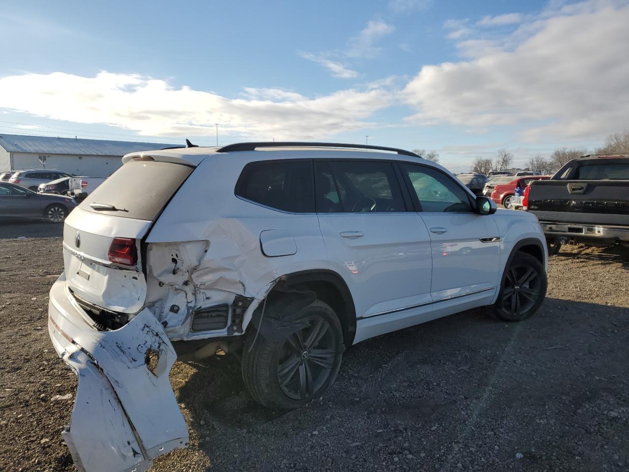 2021 Volkswagen Atlas - Image 3