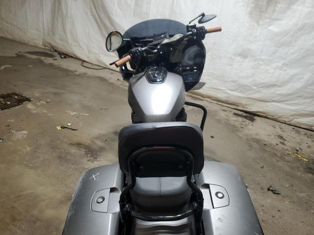  INDIAN MOTORCYCLE CO. CHALLENGER 2023 Угольный