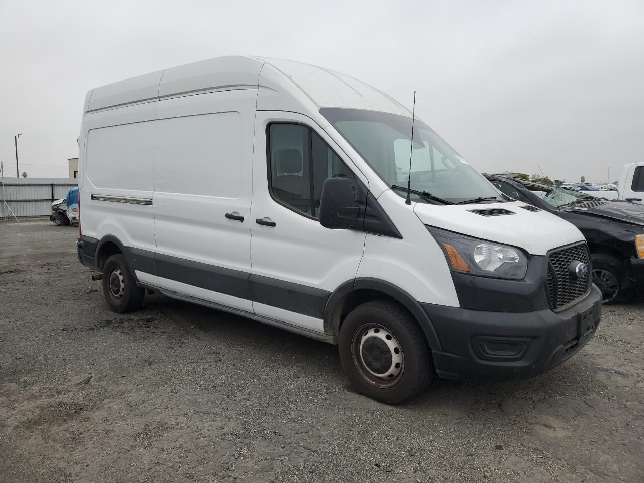 VIN 1FTBR1X83NKA08802 2022 FORD TRANSIT no.4