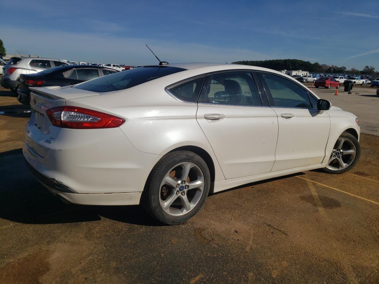 VIN 3FA6P0HD5ER184670 2014 FORD FUSION no.3