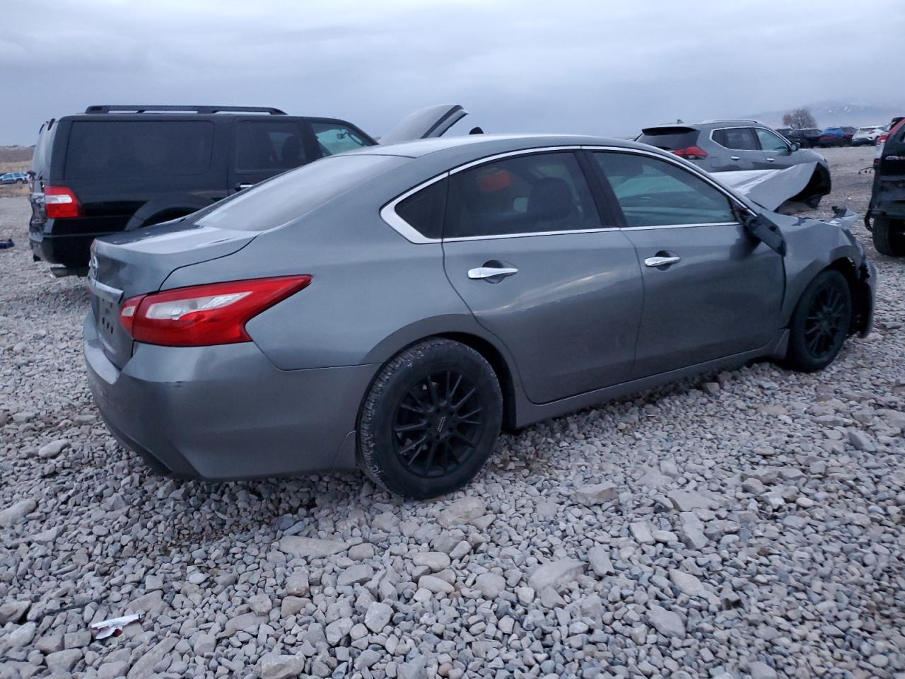 2016 Nissan Altima - Image 3