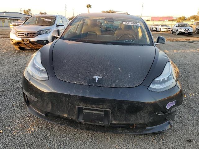  TESLA MODEL 3 2019 Черный