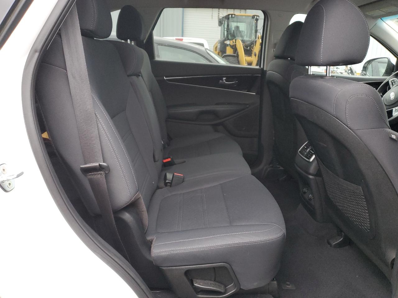 2019 Kia Sorento - Image 10