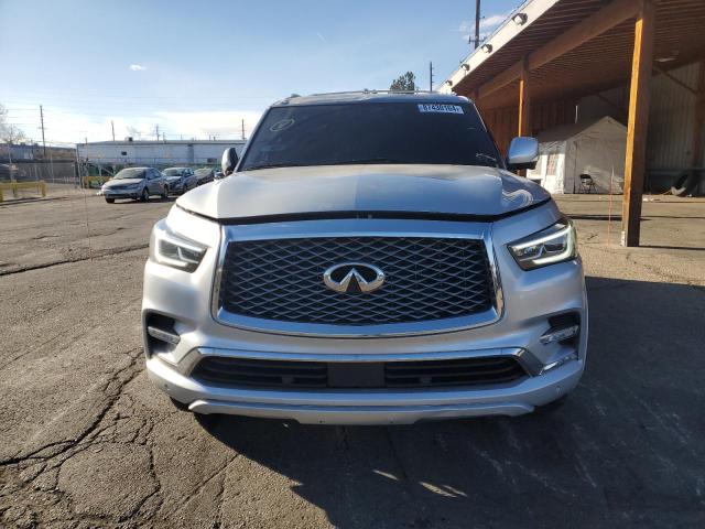  INFINITI QX80 2018 Серебристый