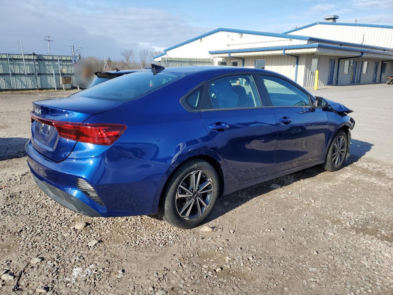 2023 Kia Forte - Image 3