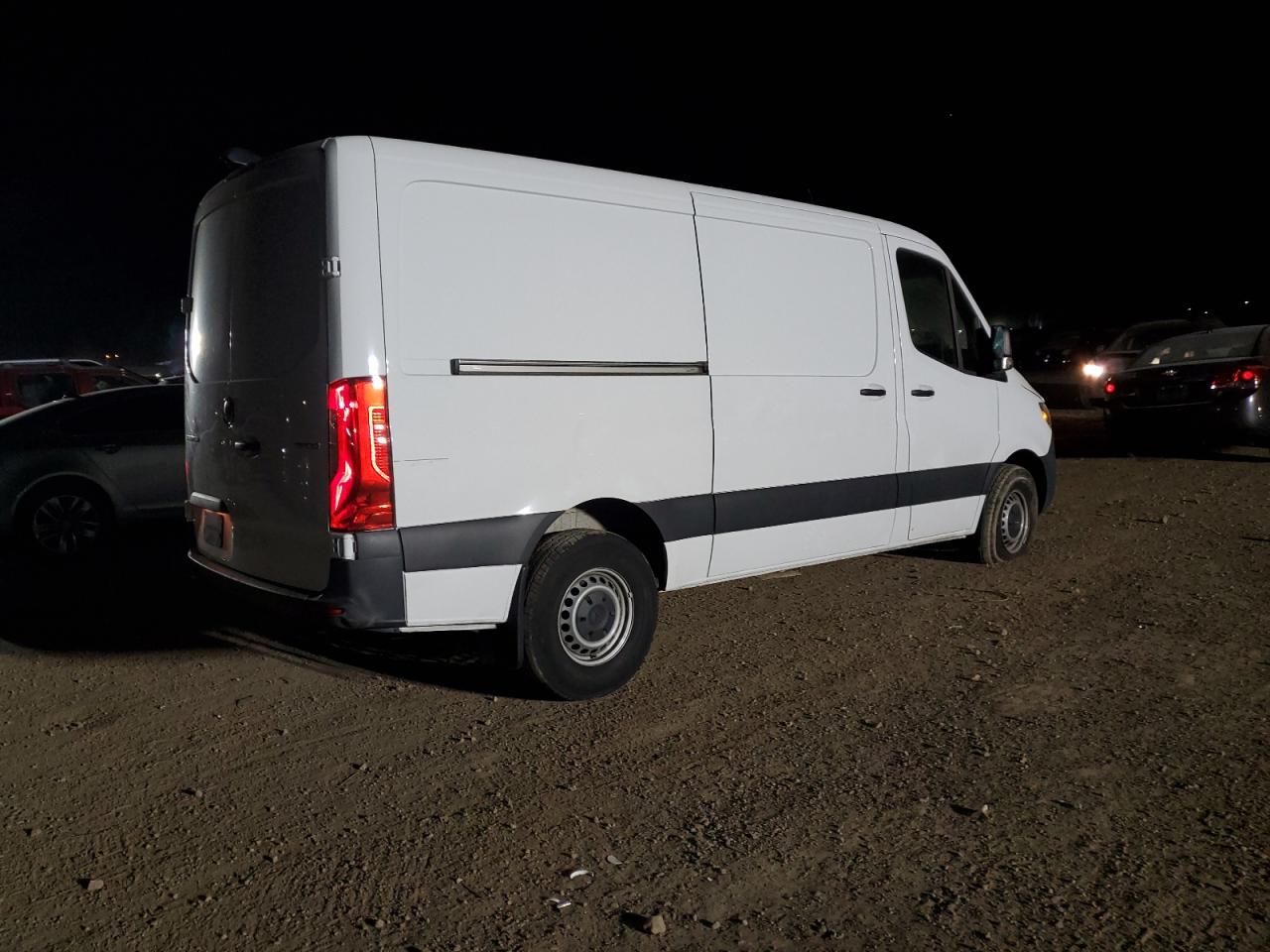 2023 Mercedes-Benz Sprinter - Image 3