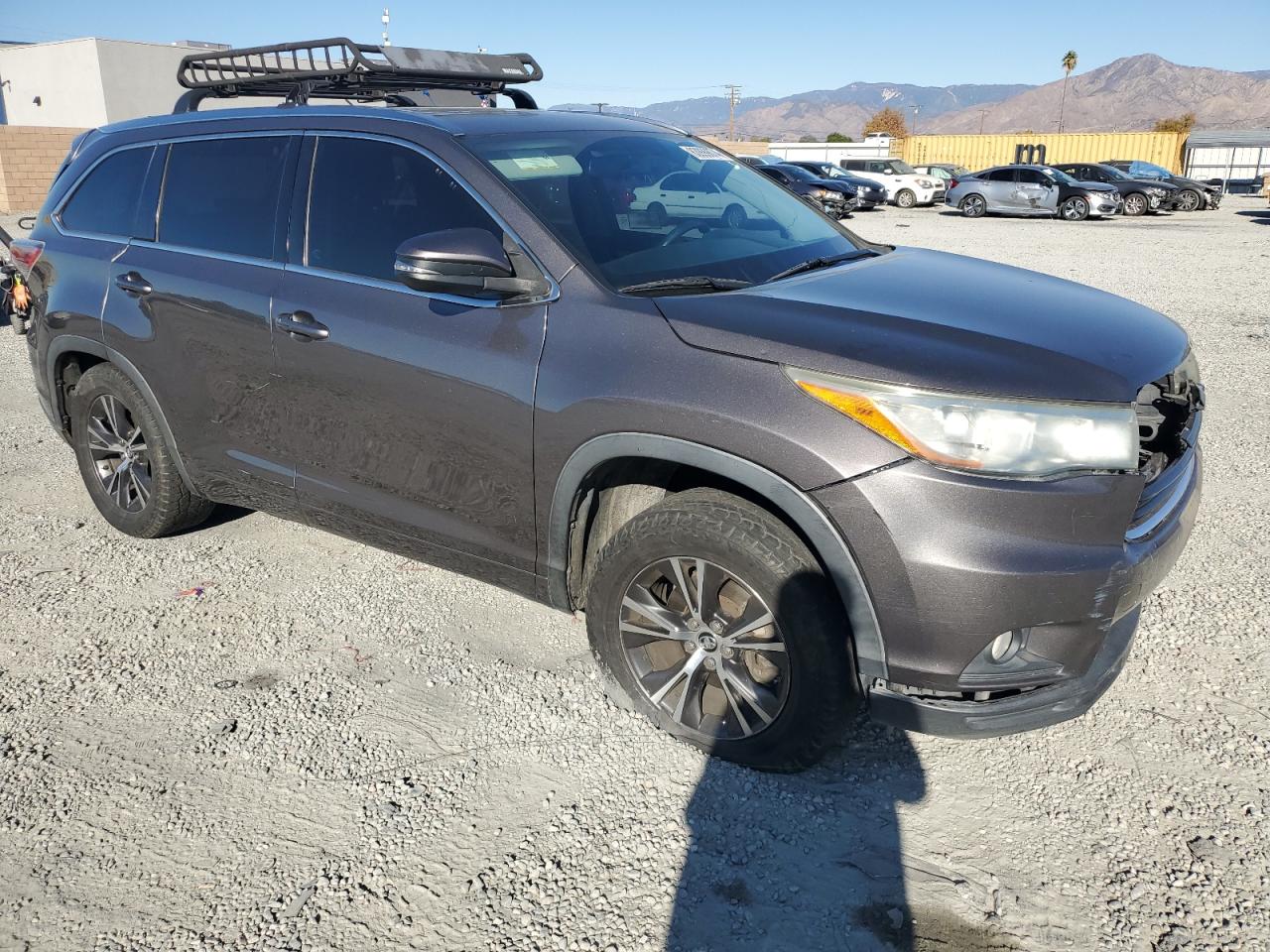 2016 Toyota Highlander - Image 4