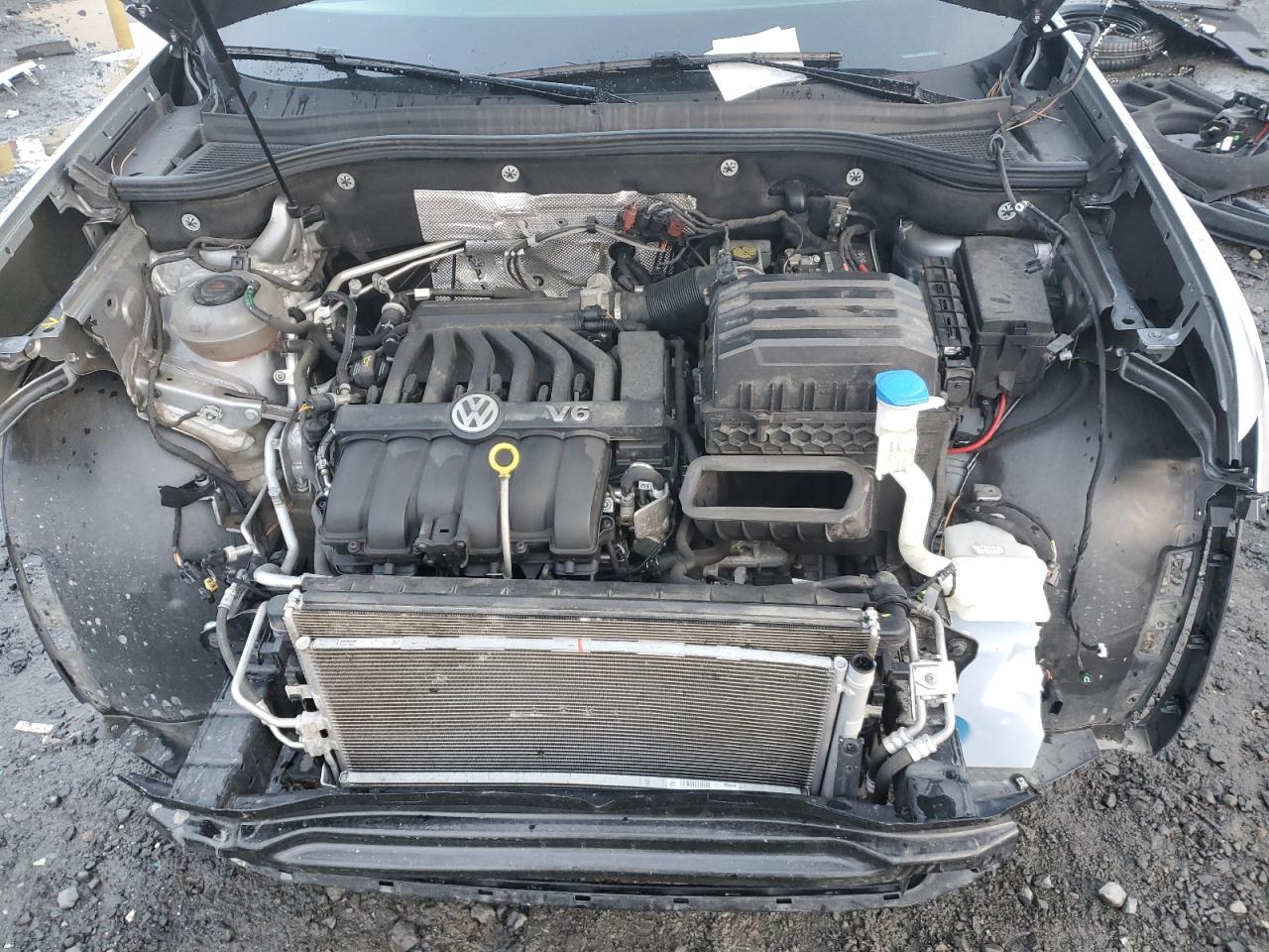 2021 Volkswagen Atlas - Image 13