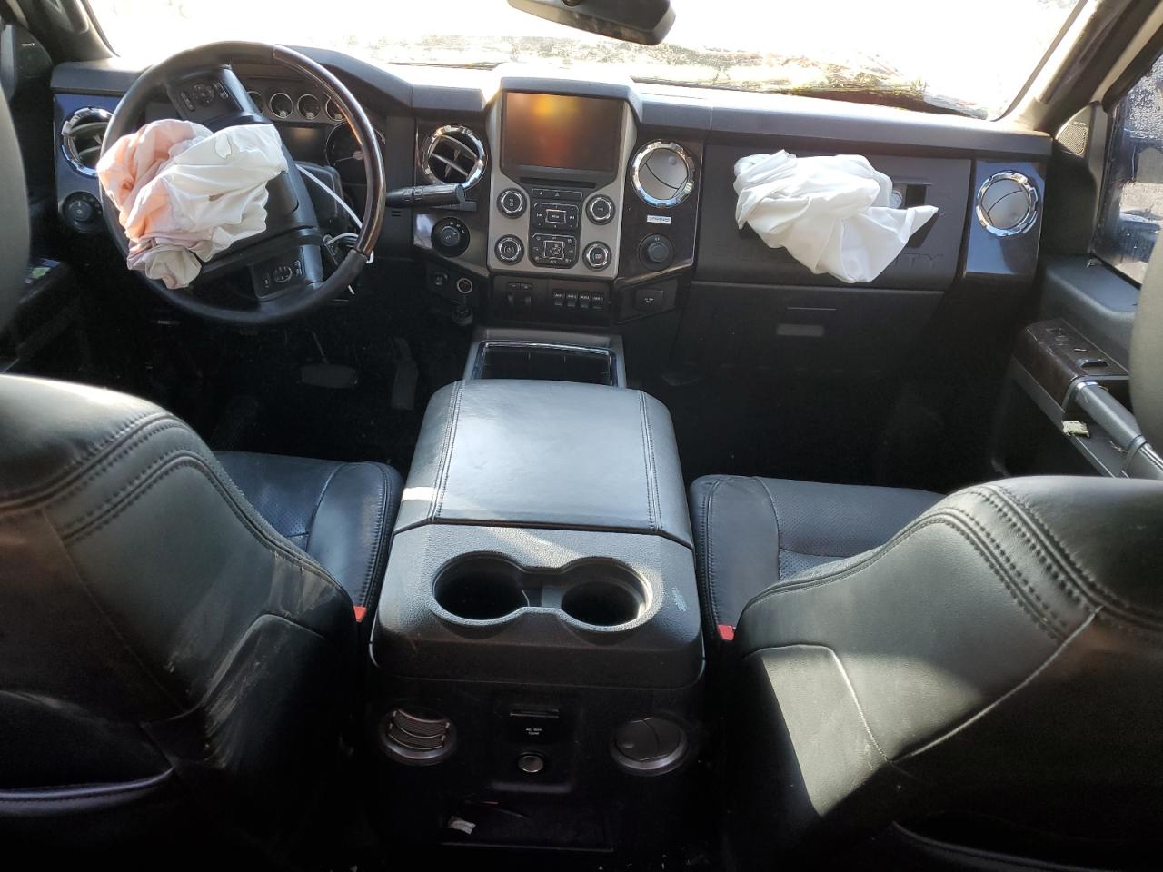 2016 Ford F350 - Image 8