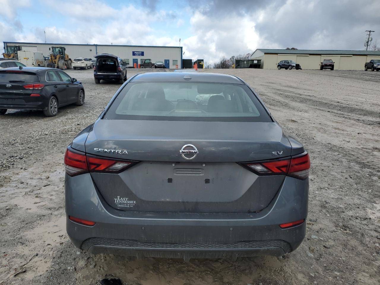2022 Nissan Sentra - Image 6