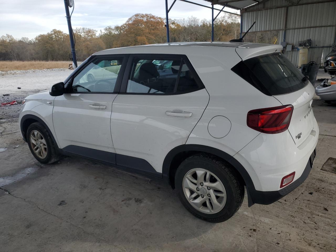 2023 Hyundai Venue - Image 2