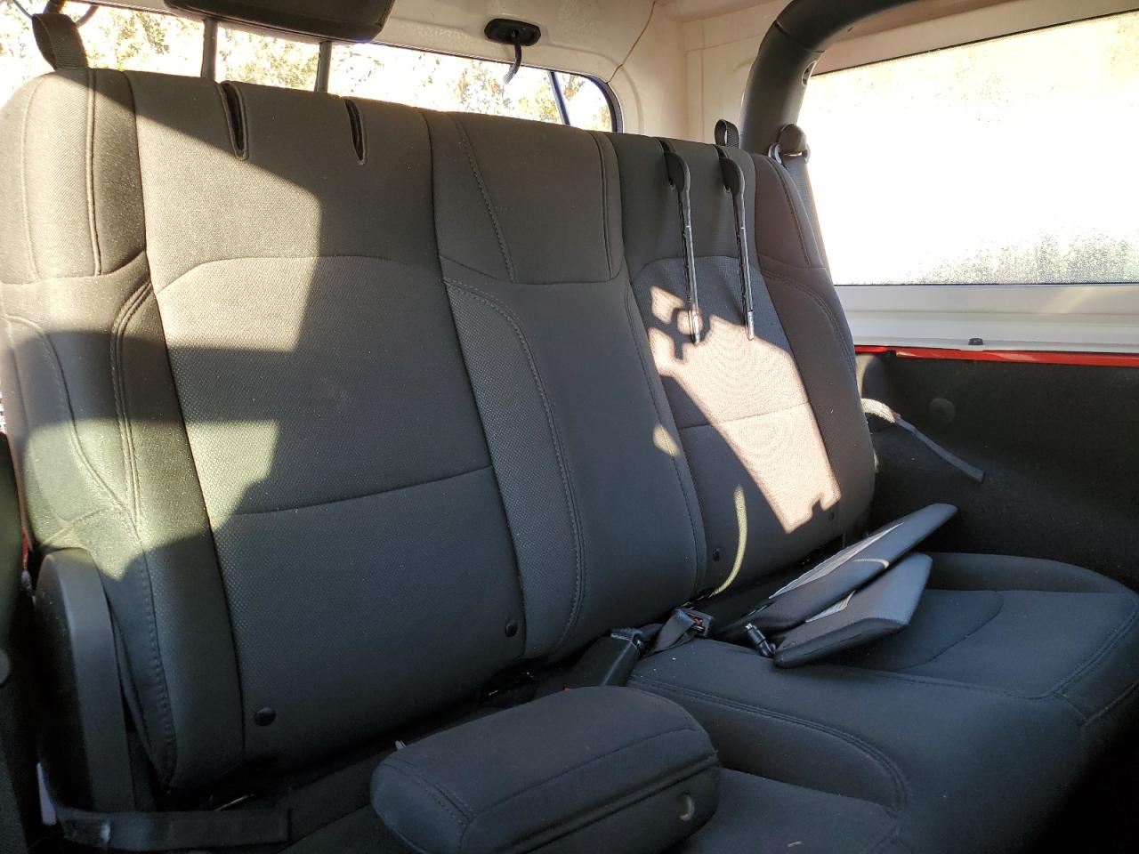 2019 Jeep Wrangler - Image 12