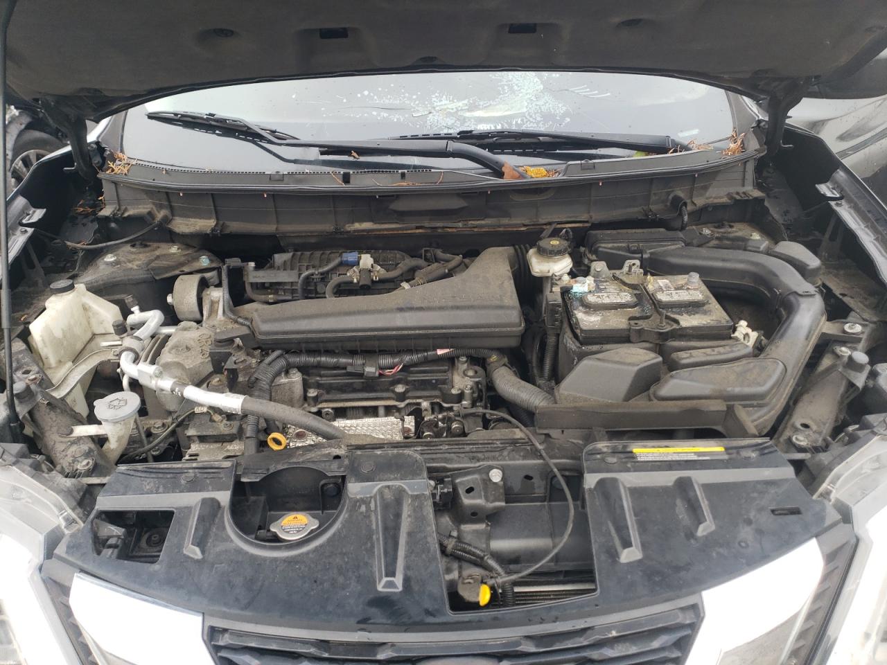 2018 Nissan Rogue - Image 11